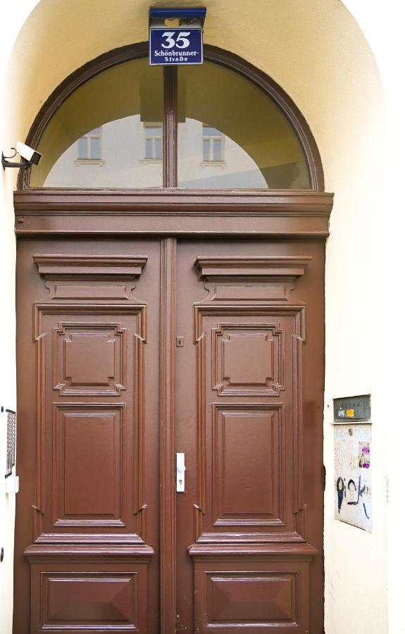 Backpacker Apartment Schoenbrunn Відень Екстер'єр фото